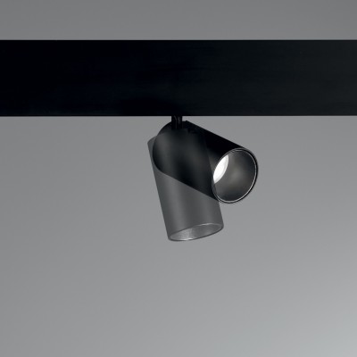 Трековый светильник Ideal Lux EGO TRACK SINGLE 08W 3000K BK 257631 Трековый светильник Ideal Lux EGO TRACK SINGLE 08W 3000K BK 257631