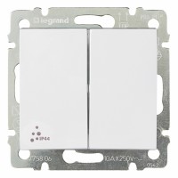 Переключатель на два направления двухклавишный Valena IP 44 10 AX 250 В~ белый Legrand 770098